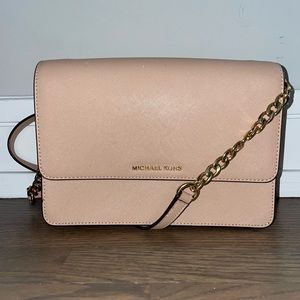 Michael Kors Daniela Large Saffiano Leather Crossbody